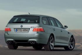 bmw_m5_touring_2.jpg