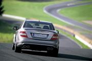 mercedes_benz_c_63_amg_2.jpg