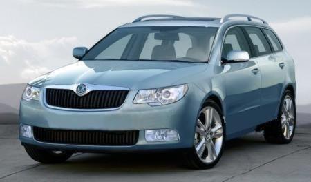 skoda-superb-wagon-definitiva.jpg