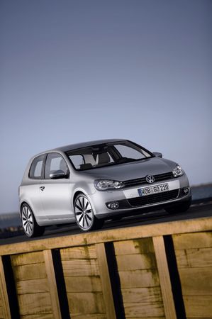 vw_golf_car_of_the_year_2